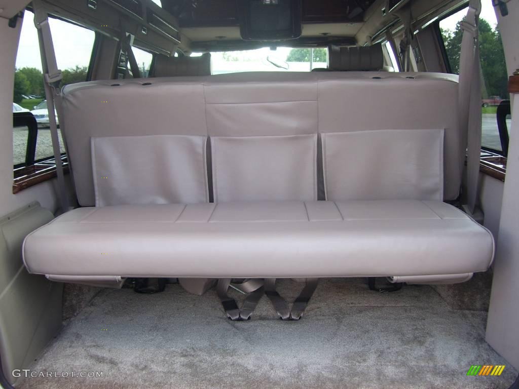 2000 E Series Van E150 Passenger Conversion - Harvest Gold Metallic / Medium Parchment photo #29