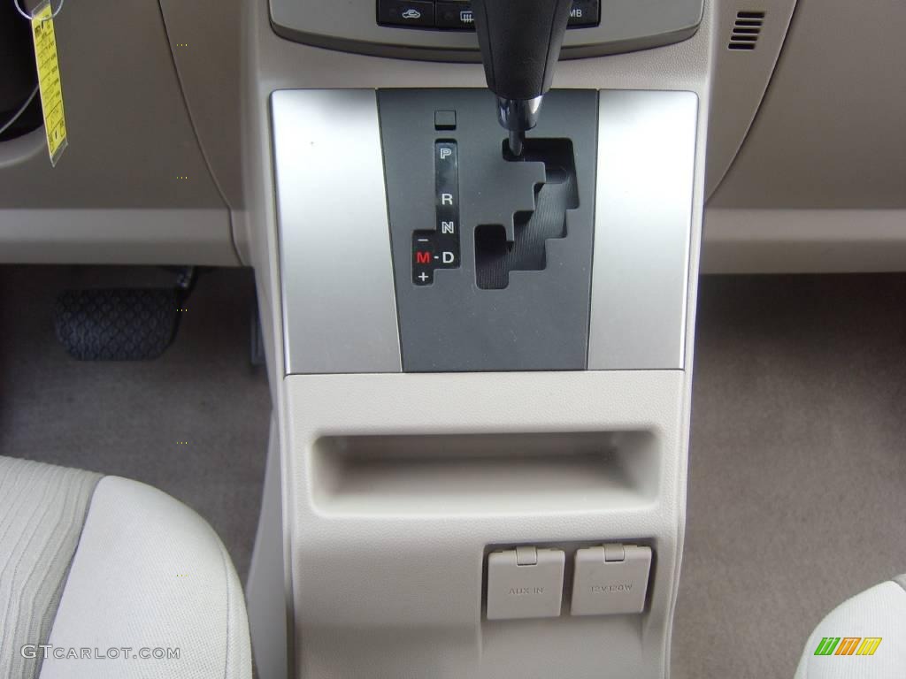 2008 MAZDA5 Sport - Crystal White / Black photo #23