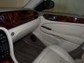 Seafrost Metallic - XJ XJ8 Photo No. 30