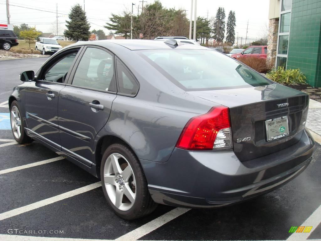 2008 S40 2.4i - Titanium Grey Metallic / Off-Black photo #9