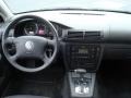 2005 United Grey Metallic Volkswagen Passat GLS 1.8T Sedan  photo #24