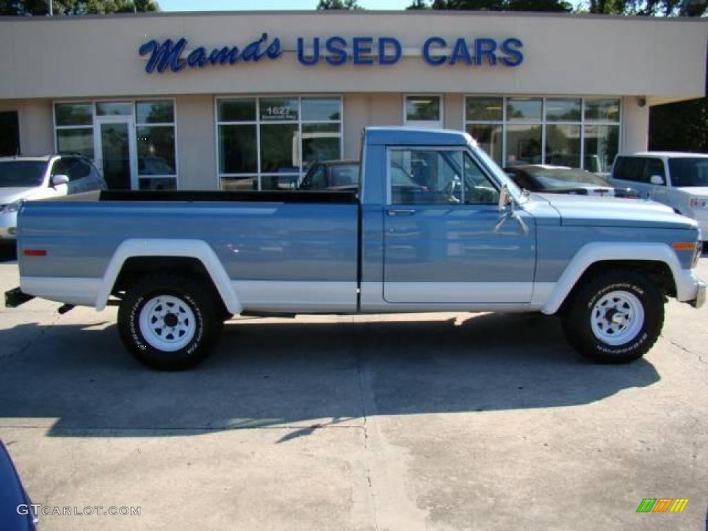 1984 J Series Truck J10 4x4 - Silver Blue / Beige photo #1