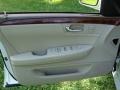 2006 White Lightning Cadillac DTS   photo #13