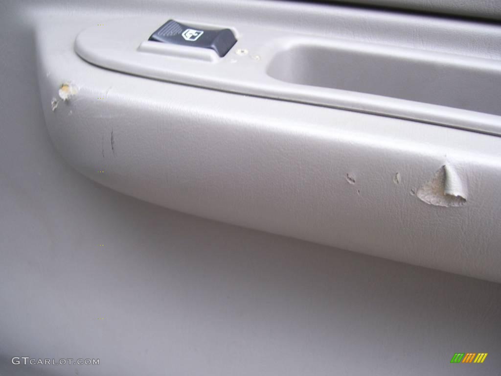 2005 Impala  - Medium Gray Metallic / Medium Gray photo #20