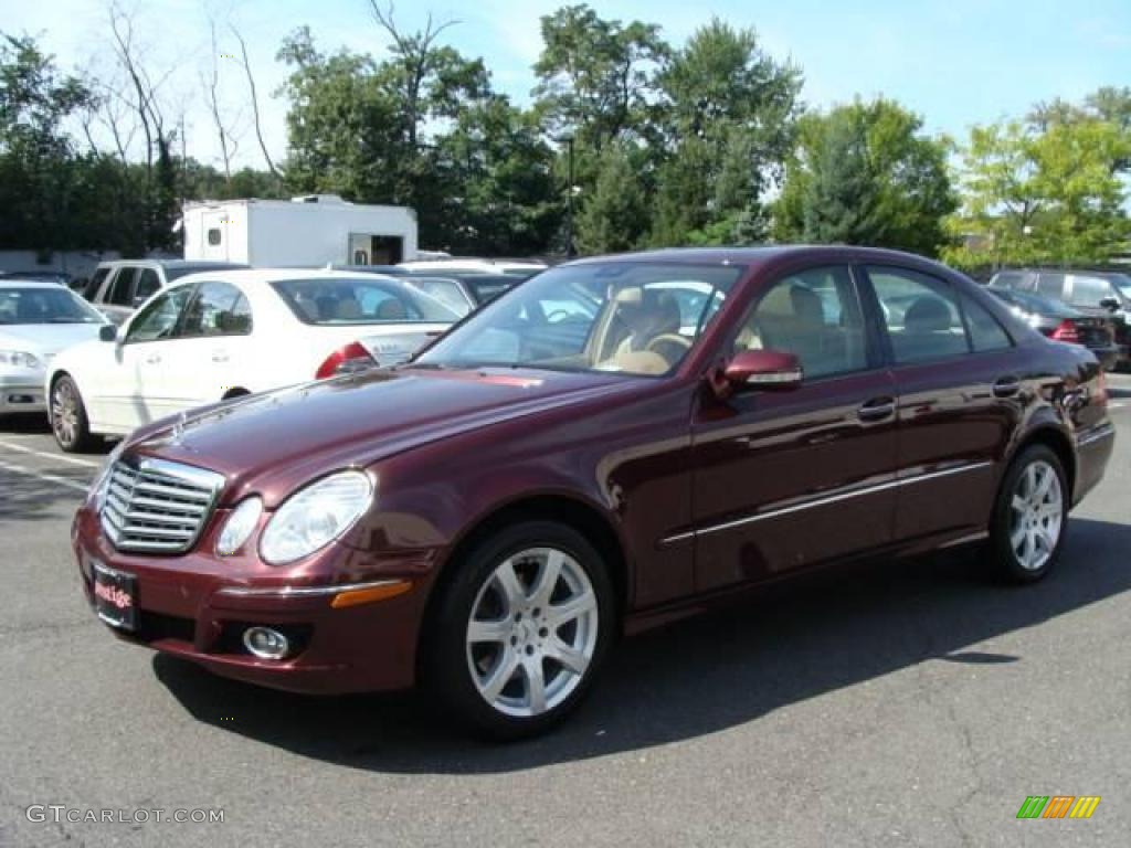 2007 E 350 4Matic Sedan - Barolo Red Metallic / Cashmere photo #1