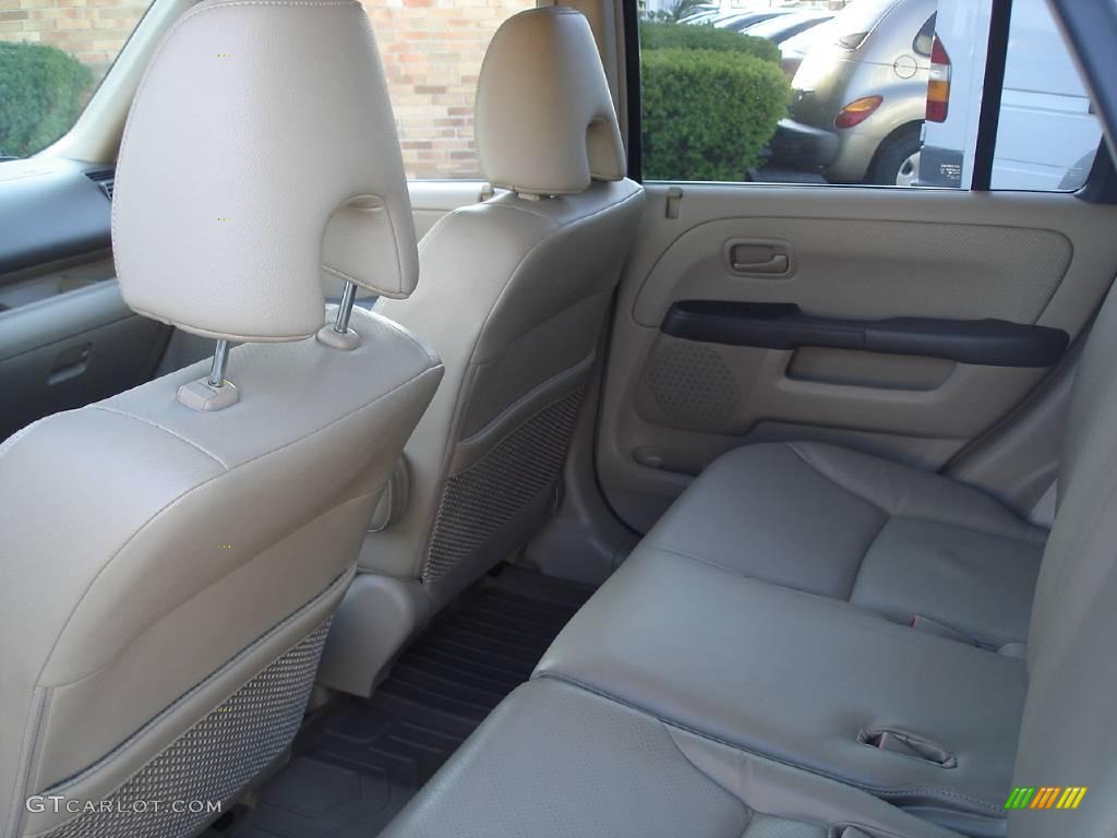 2006 CR-V SE 4WD - Taffeta White / Ivory photo #10