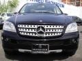 Black - ML 350 4Matic Photo No. 2