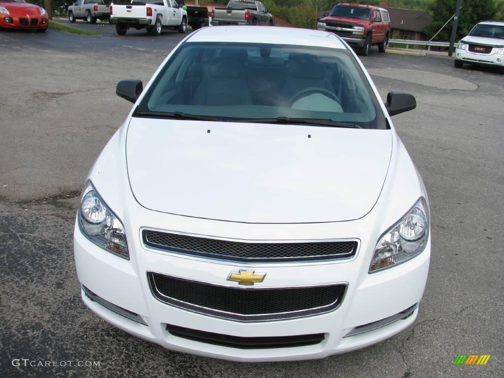 2009 Malibu LS Sedan - Summit White / Titanium photo #9