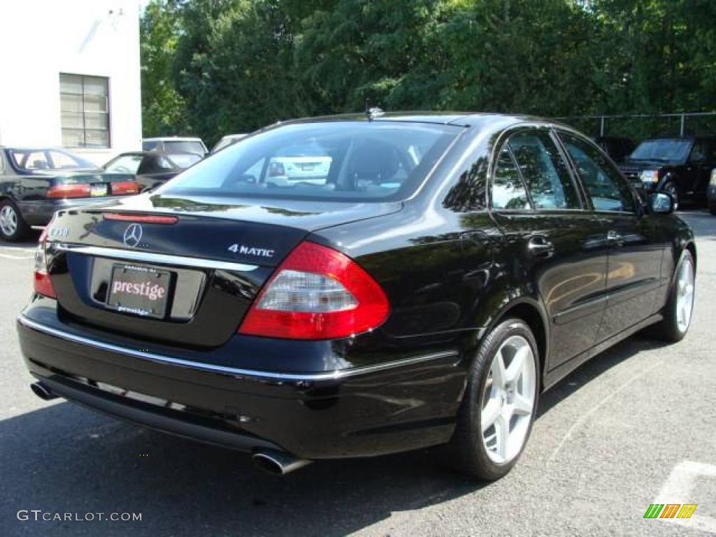 2008 E 350 4Matic Sedan - Black / Black photo #4