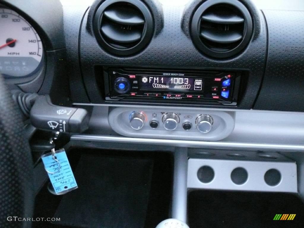 2006 Lotus Elise Standard Elise Model Controls Photo #1809925