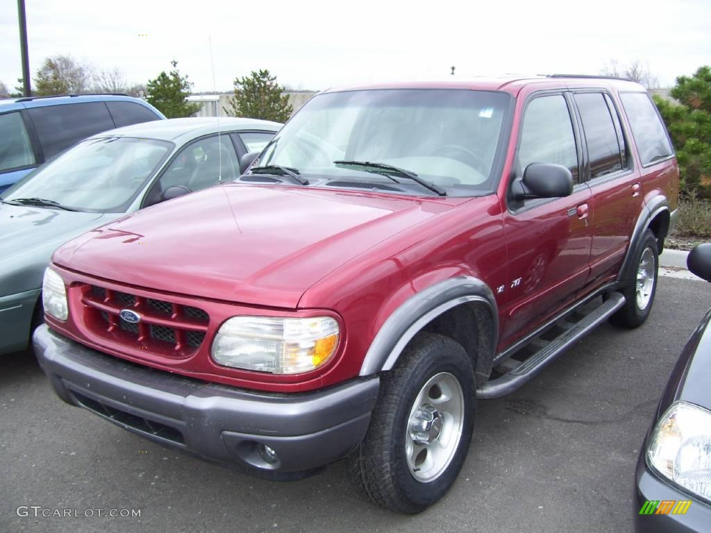2001 Explorer XLT - Toreador Red Metallic / Dark Graphite photo #5