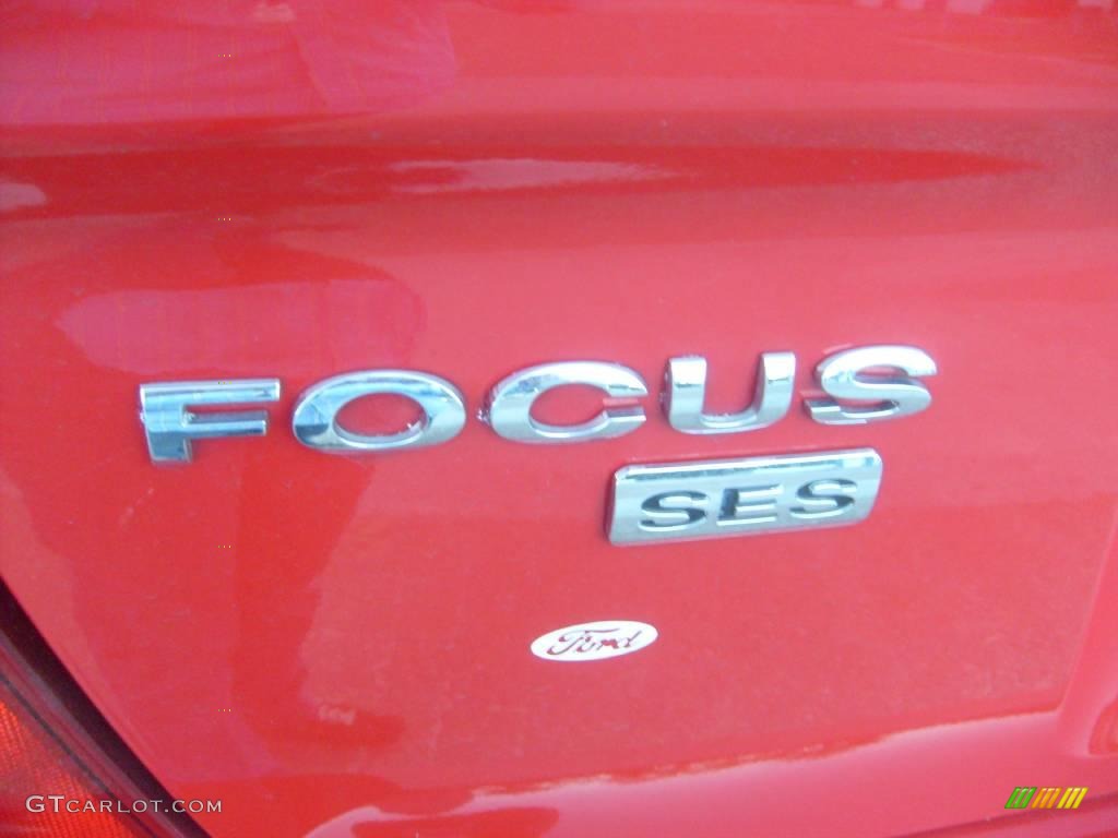 2006 Focus ZX4 SES Sedan - Infra-Red / Dark Flint/Light Flint photo #10