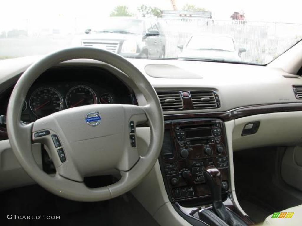 2004 S80 2.5T - Ash Gold Metallic / Light Taupe photo #7