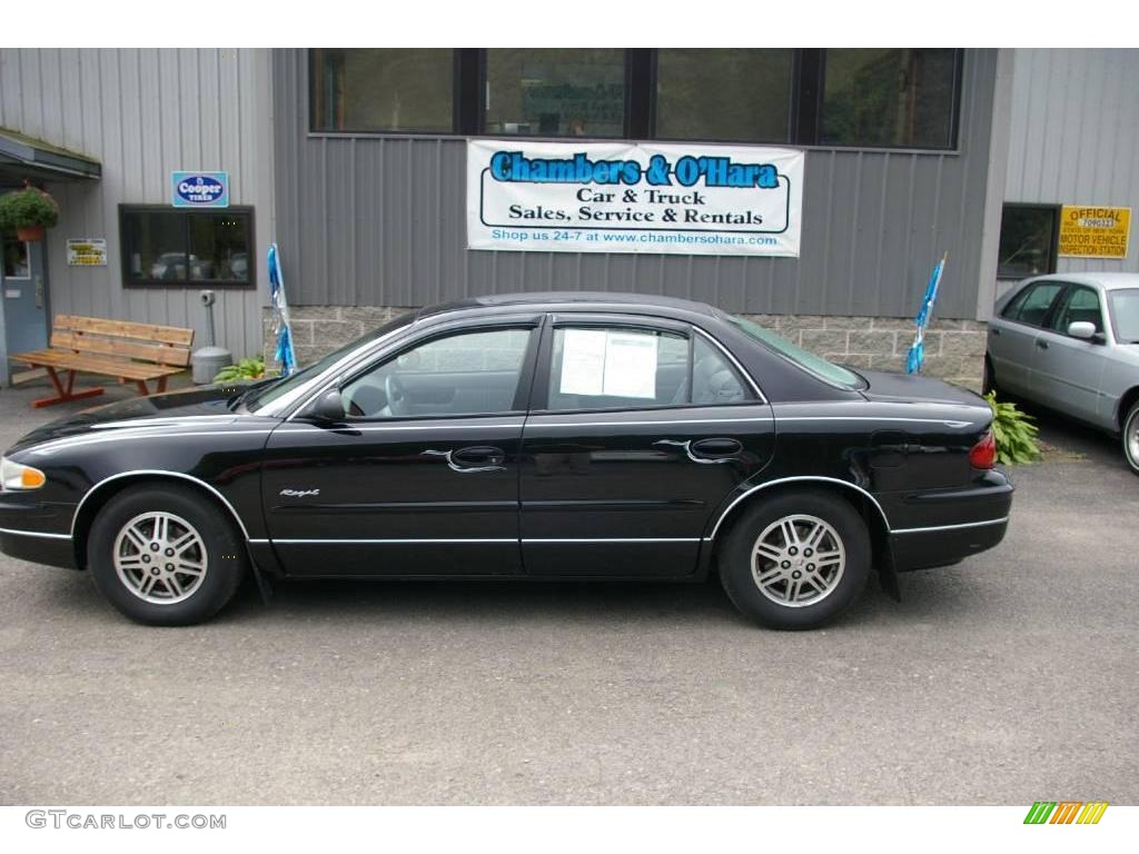 1999 Regal LS - Black / Medium Gray photo #2