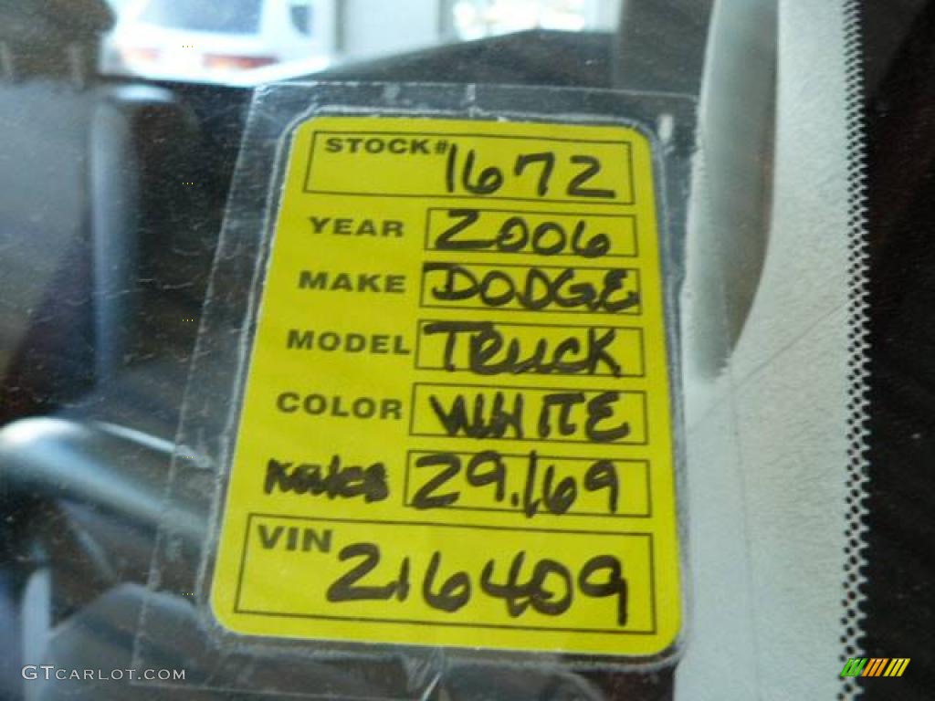 2006 Ram 1500 ST Regular Cab - Bright White / Medium Slate Gray photo #23