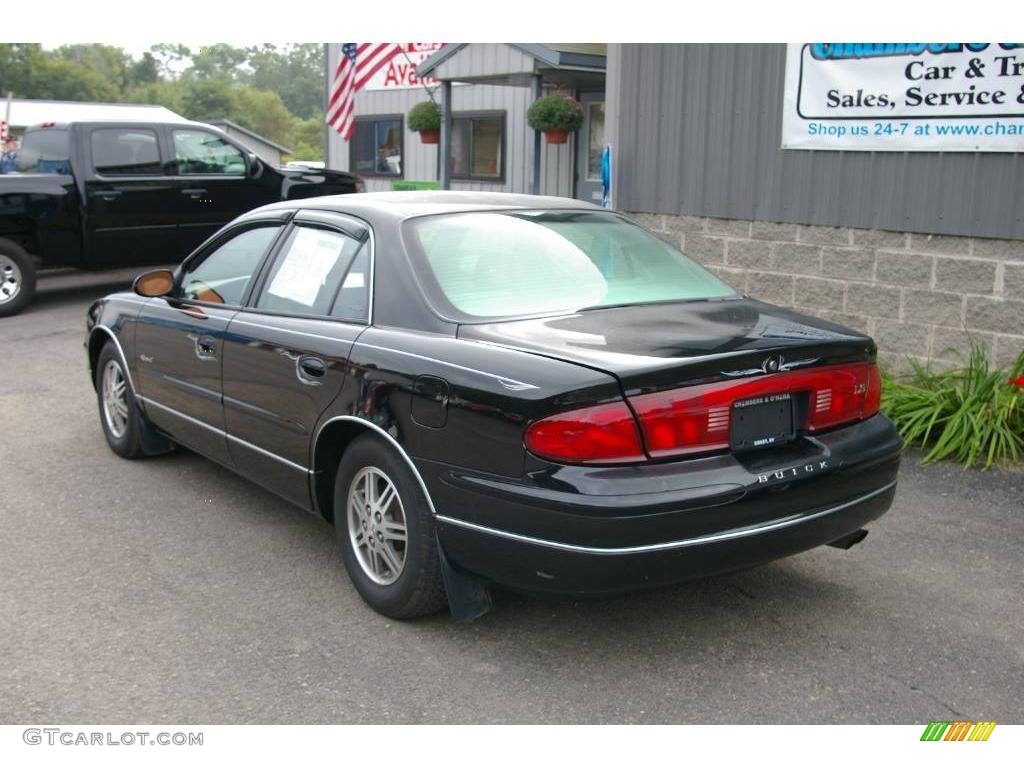 1999 Regal LS - Black / Medium Gray photo #10