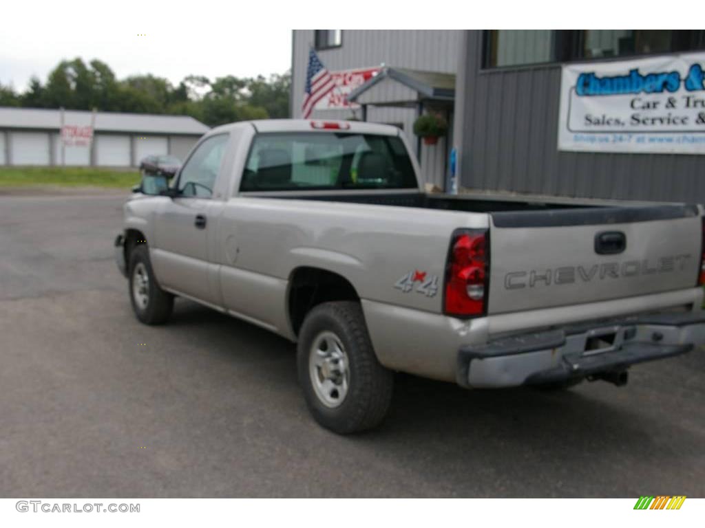 2004 Silverado 1500 Regular Cab 4x4 - Silver Birch Metallic / Dark Charcoal photo #7