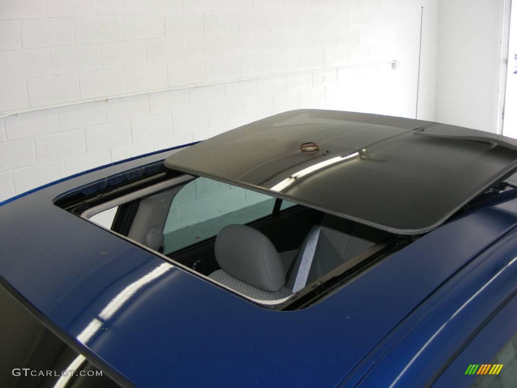 2006 Cobalt SS Sedan - Laser Blue Metallic / Gray photo #33