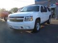 2009 Summit White Chevrolet Suburban LT 2500 4x4  photo #3