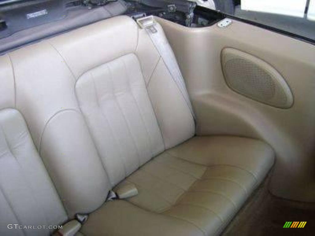 2002 Sebring LXi Convertible - Onyx Green Pearl / Sandstone photo #20