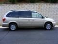 2007 Linen Gold Metallic Chrysler Town & Country Limited  photo #4