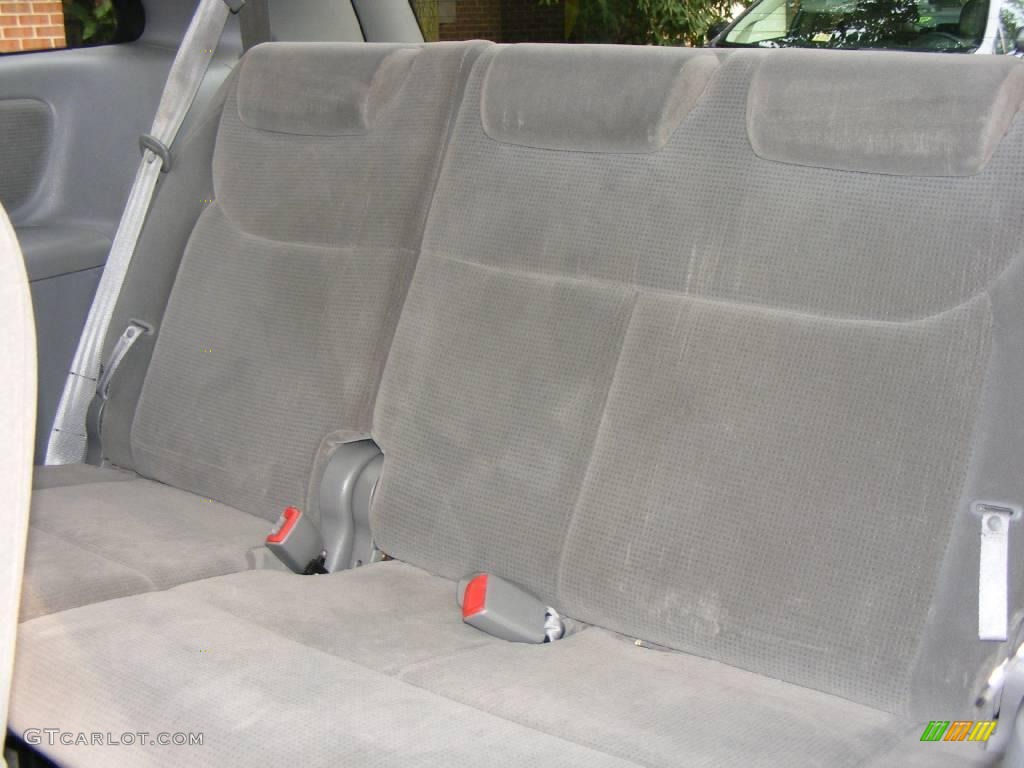 2004 Sienna LE - Phantom Gray Pearl / Stone Gray photo #8