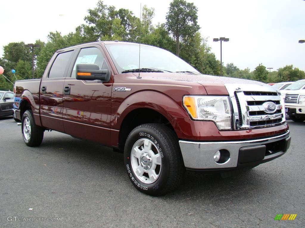 2010 F150 XLT SuperCrew - Royal Red Metallic / Medium Stone photo #1