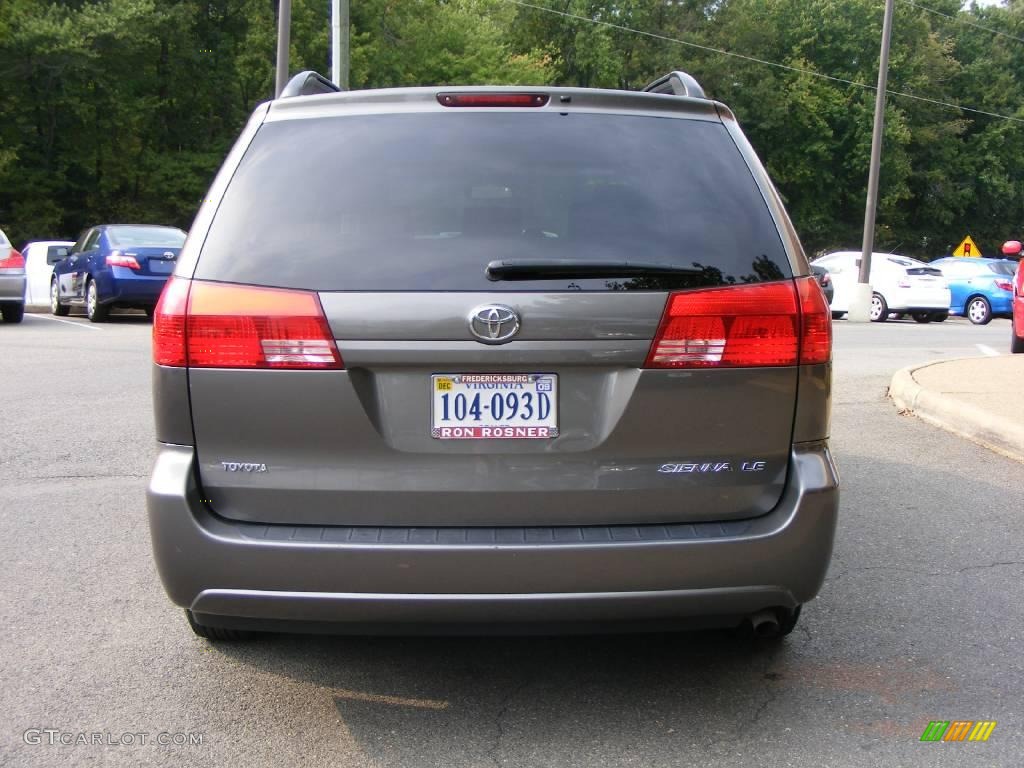 2004 Sienna LE - Phantom Gray Pearl / Stone Gray photo #21