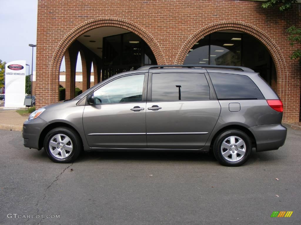 2004 Sienna LE - Phantom Gray Pearl / Stone Gray photo #22