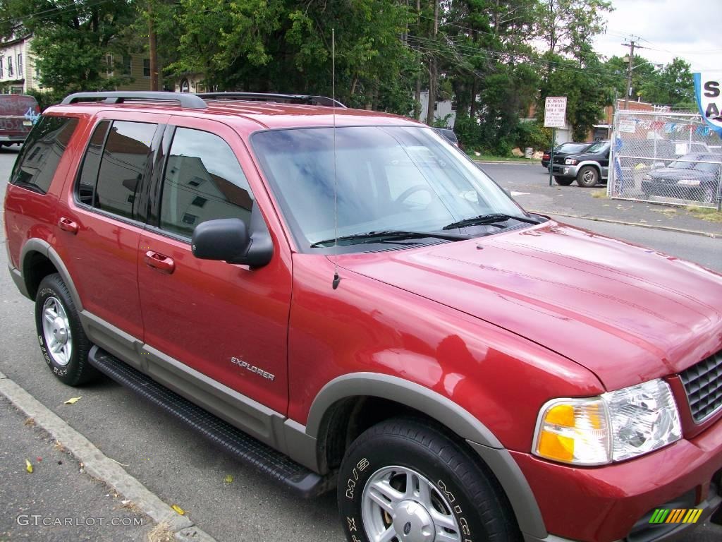 2002 Explorer XLT 4x4 - Toreador Red Metallic / Graphite photo #1