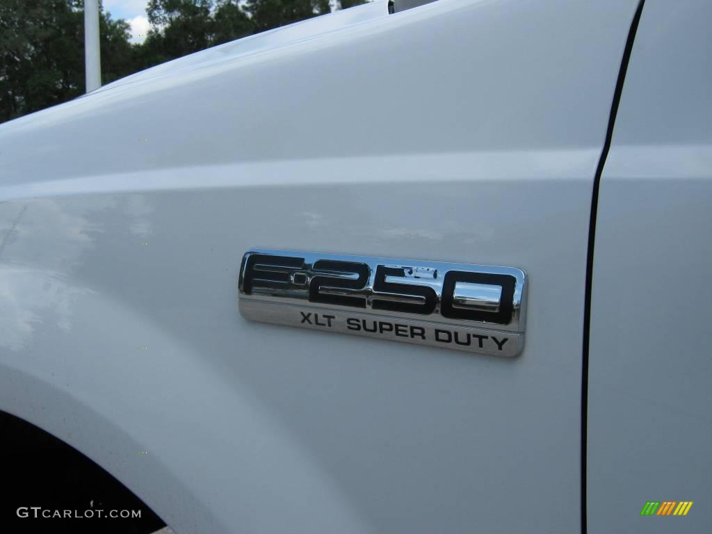 2004 F250 Super Duty FX4 SuperCab 4x4 - Oxford White / Medium Flint photo #13