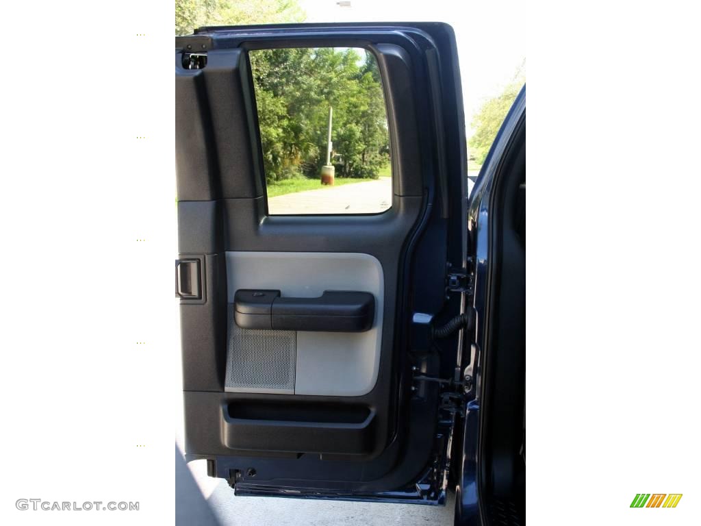 2004 F150 FX4 SuperCab 4x4 - True Blue Metallic / Black/Medium Flint photo #36