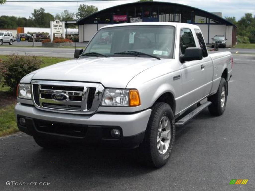 2007 Ranger XLT SuperCab 4x4 - Silver Metallic / Medium Dark Flint photo #2