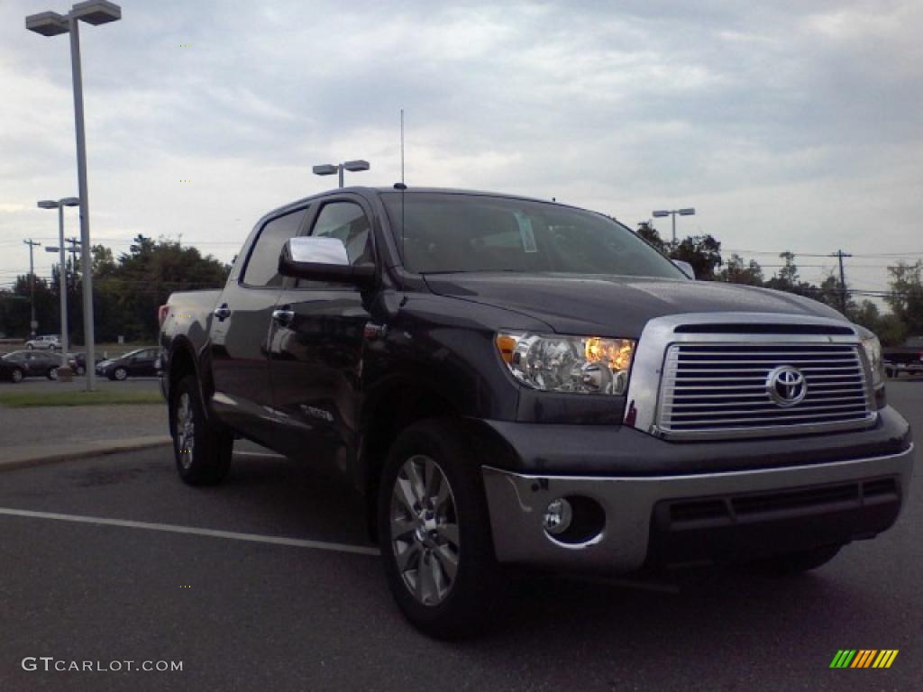 2010 Tundra Platinum CrewMax - Slate Gray Metallic / Red Rock photo #28