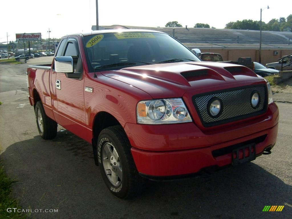 2006 F150 STX Regular Cab 4x4 - Bright Red / Medium Flint photo #6