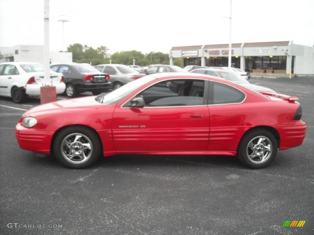 2000 Grand Am SE Coupe - Bright Red / Dark Pewter photo #1