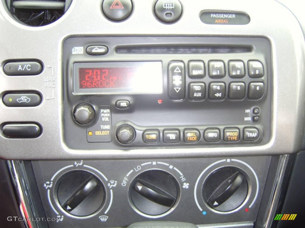 2008 Vibe  - Moonstone / Graphite photo #27