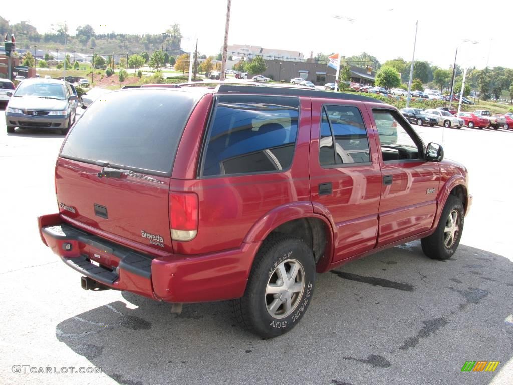 1998 Bravada AWD - Medium Red Metallic / Graphite photo #5