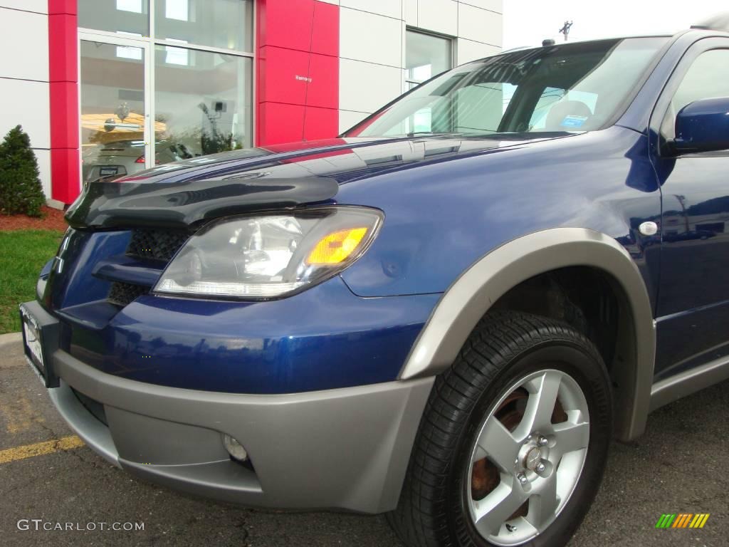 2003 Outlander XLS 4WD - Royal Blue Pearl / Charcoal photo #15