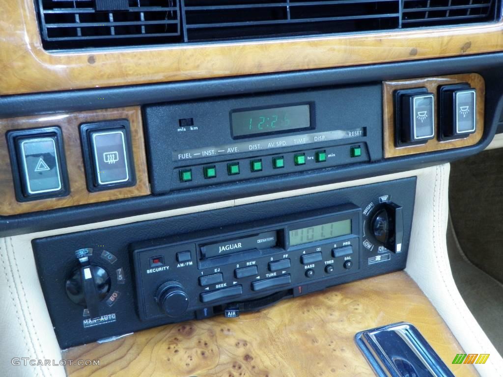 1990 XJ XJS Rouge Collection Coupe - Signal Red / Beige/Red photo #46
