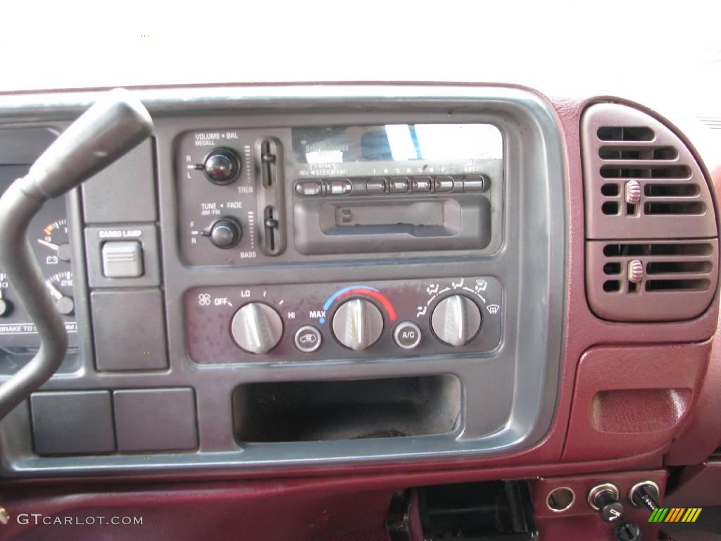 1995 C/K 2500 K2500 Extended Cab 4x4 - Dark Hunt Club Red Metallic / Dark Red photo #10