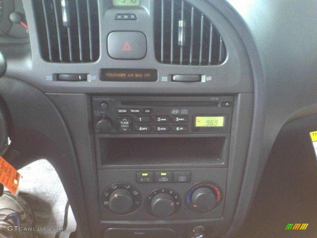 2006 Elantra GLS Sedan - Ebony Black / Gray photo #8