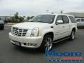 White Diamond - Escalade ESV AWD Photo No. 1