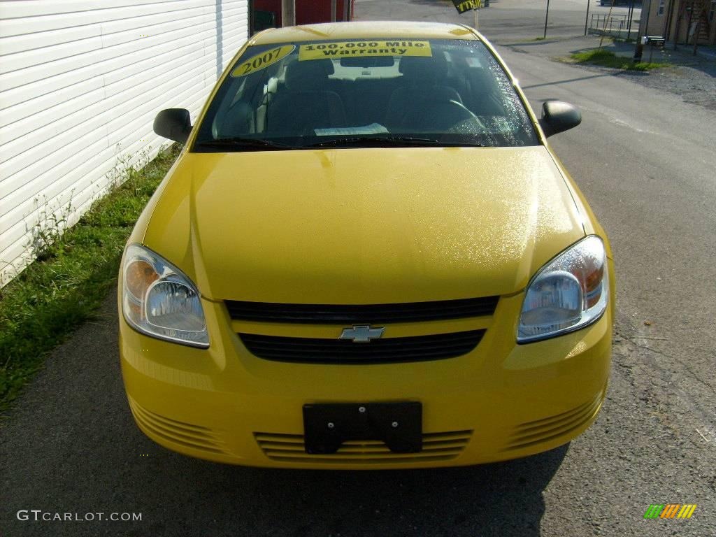 2007 Cobalt LS Coupe - Rally Yellow / Gray photo #7