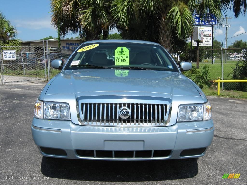 2009 Grand Marquis LS Ultimate Edition - Light Ice Blue Metallic / Medium Light Stone photo #8