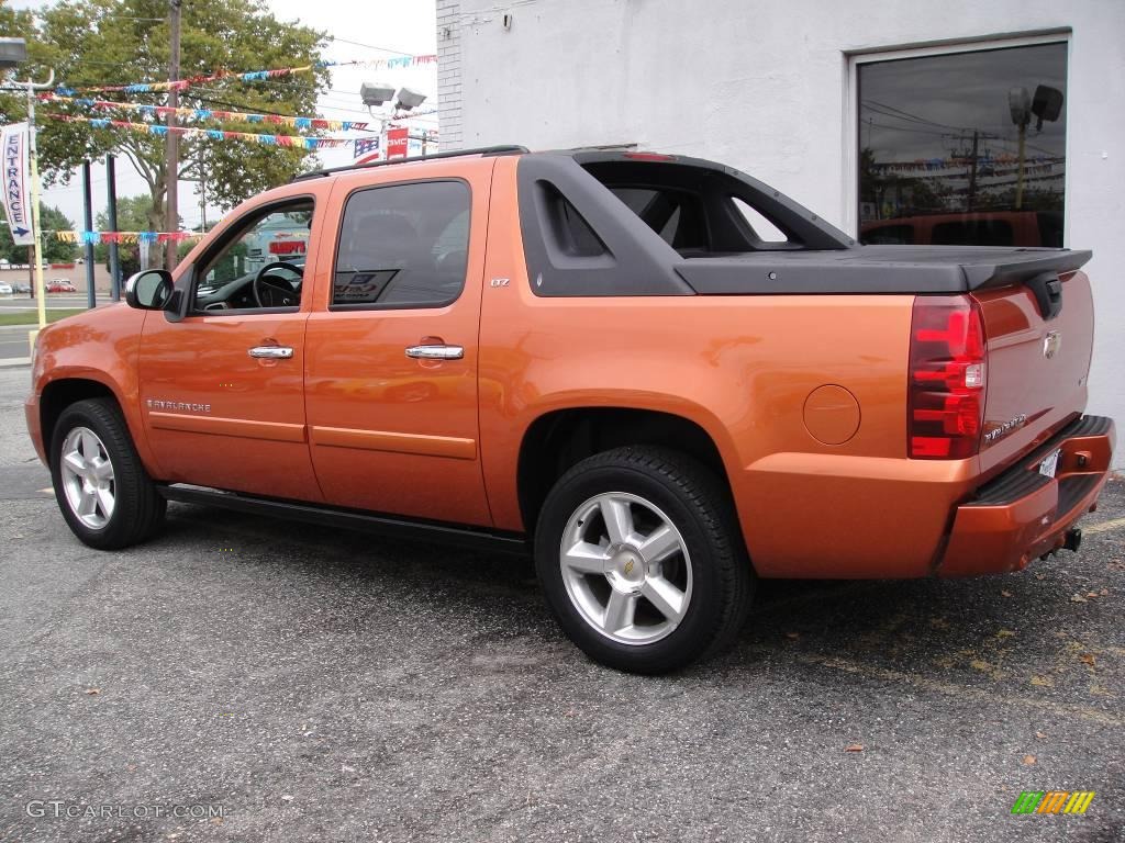 2008 Avalanche LTZ 4x4 - Sunburst Orange Metallic / Ebony/Light Cashmere photo #4
