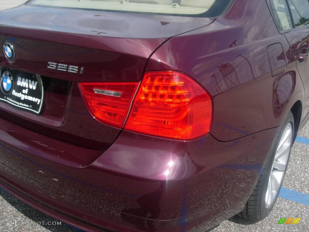 2009 3 Series 328i Sedan - Barbara Red Metallic / Beige photo #12