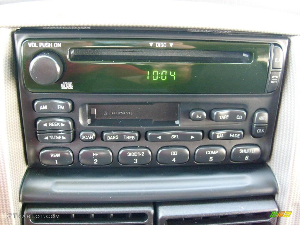 2003 Explorer XLT 4x4 - Redfire Metallic / Graphite Grey photo #23