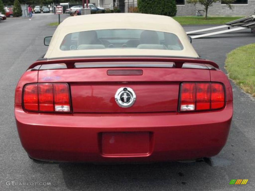 2006 Mustang V6 Deluxe Convertible - Redfire Metallic / Light Parchment photo #6