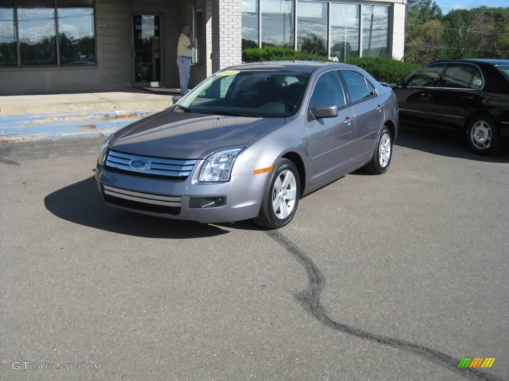 2007 Fusion SE - Tungsten Grey Metallic / Charcoal Black photo #2